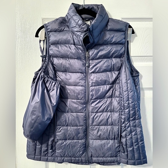 32 Degrees Jackets & Blazers - 💙32 Degrees HEAT💙nylon puffer vest